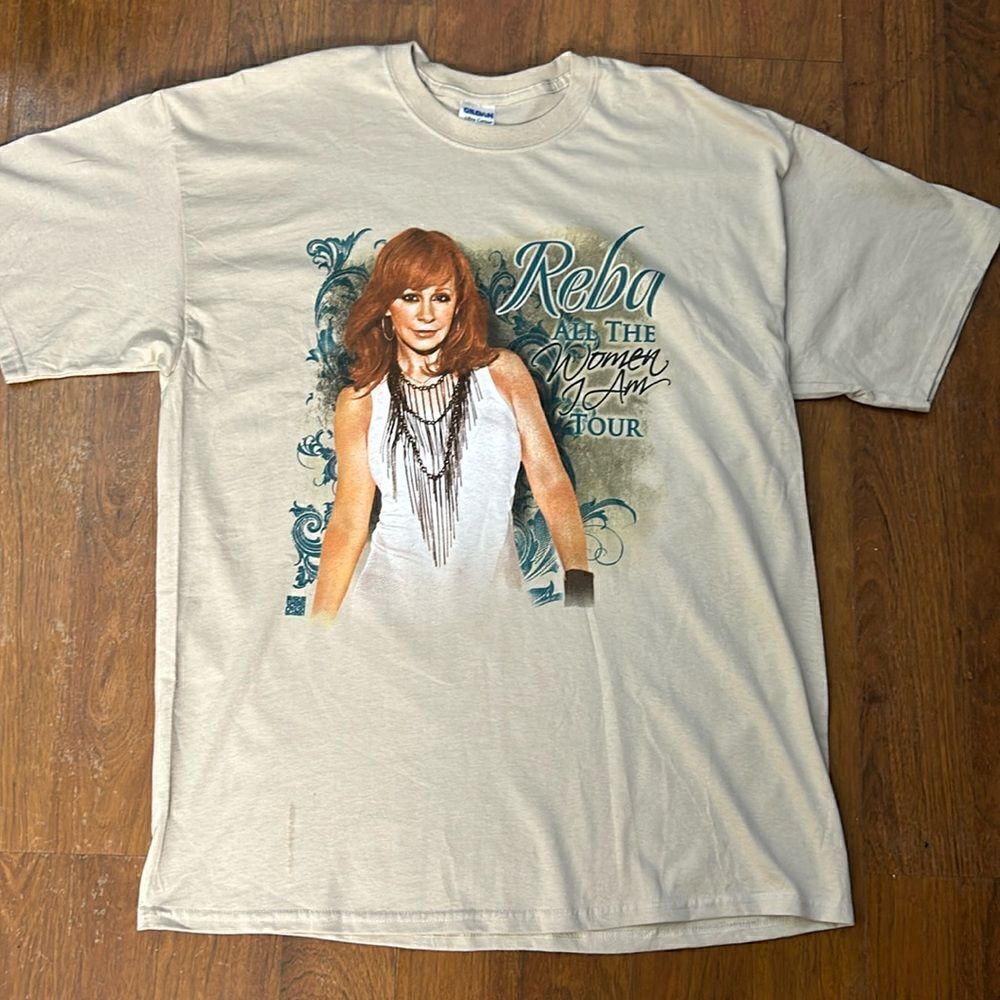 New REBA ALL THE WOMAN I AM TOUR shirt size XL extra large t shirt band tee